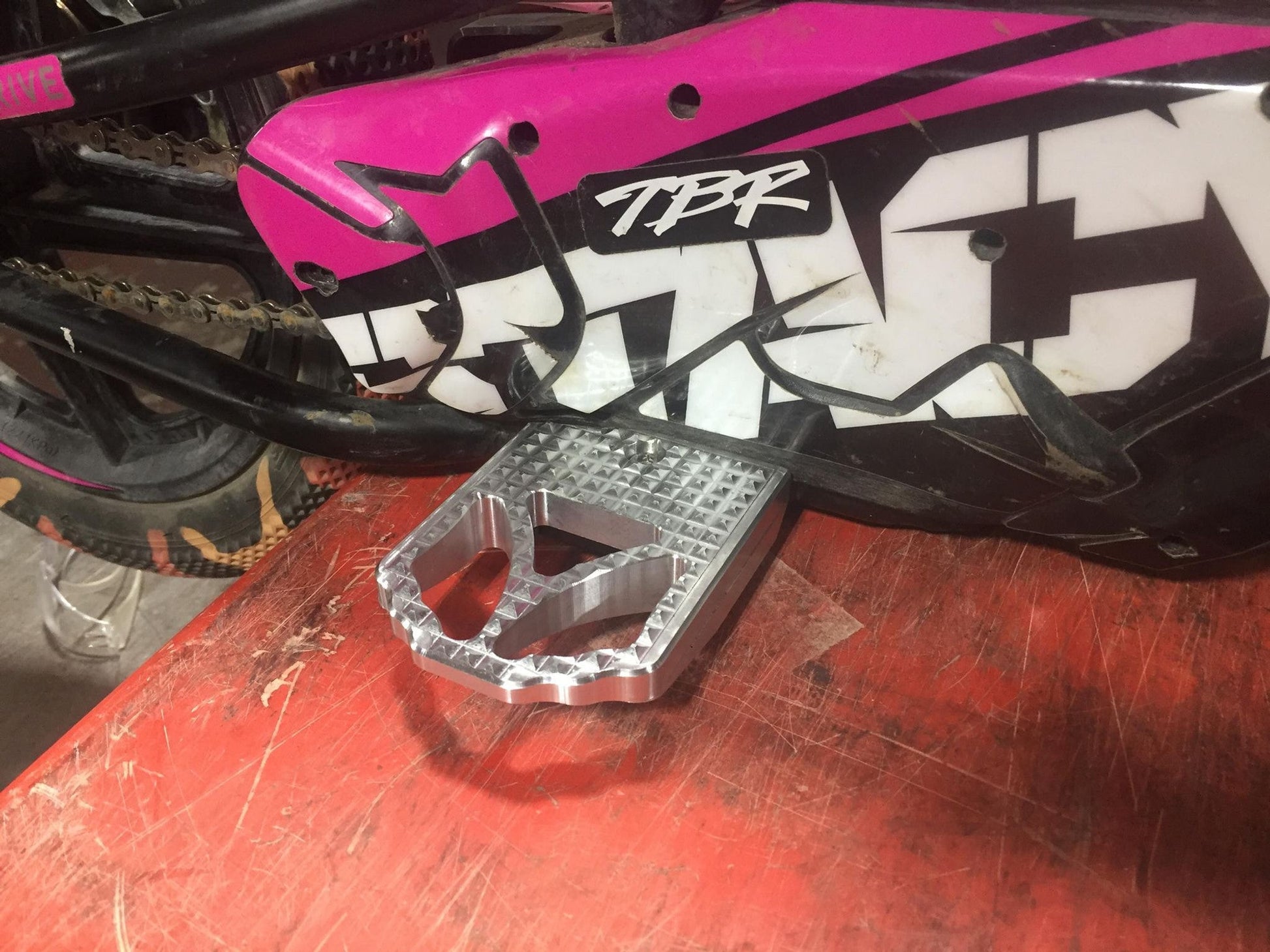 KMX Foot Pegs